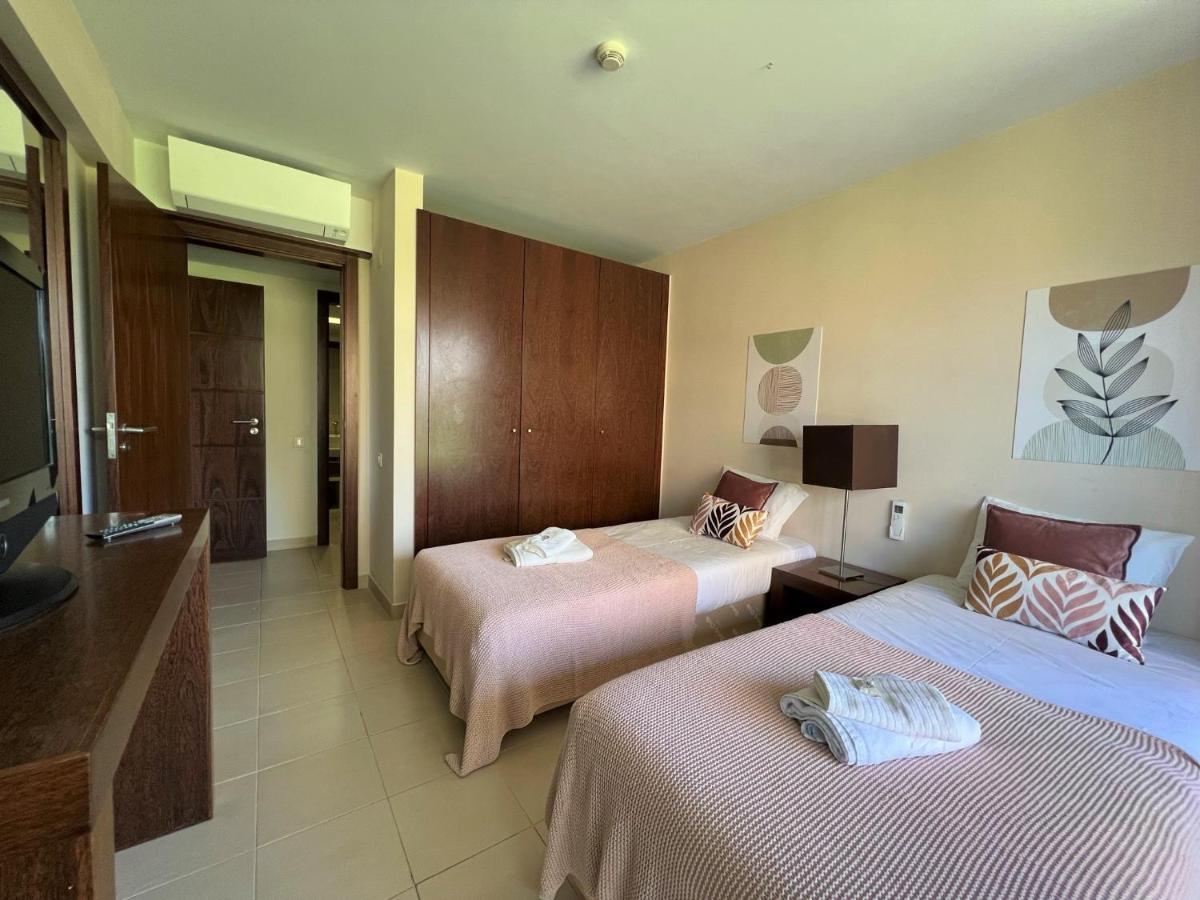 Albufeira Salgados Premium 1 With Pool By Homing Apartment Guia  Exterior photo